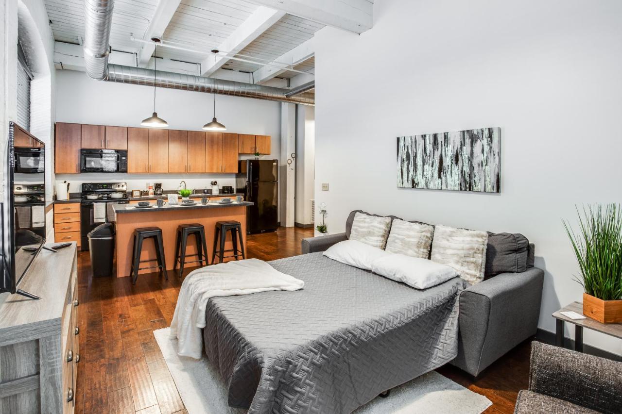 Ny Style Centric Loft With King Bed By Park Ave Lejlighed Rochester Eksteriør billede